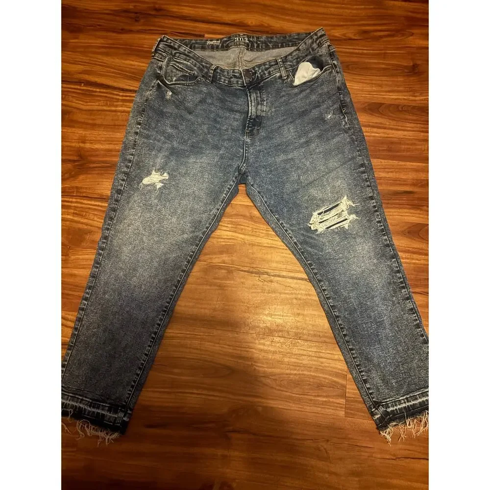 a.n.a High-Rise Straight Leg Jeans - Acid Wash Distressed 20W